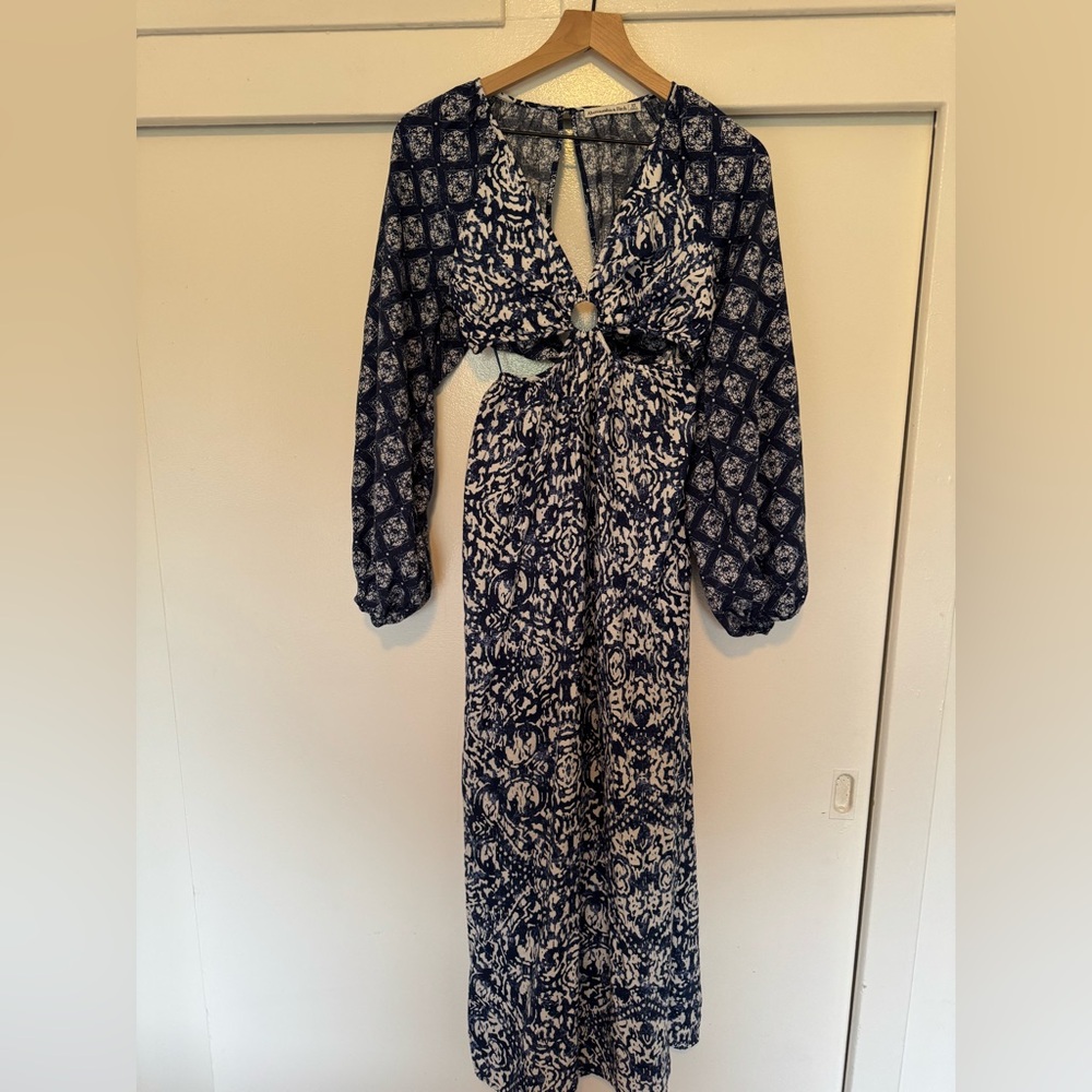 Abercrombie & Fitch Blue and White Tie Back Cut Out Maxi Dress XS - Picture 3 of 10